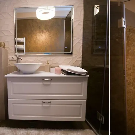 Inchiriez Apartament In Mamaia Nord アパート *
